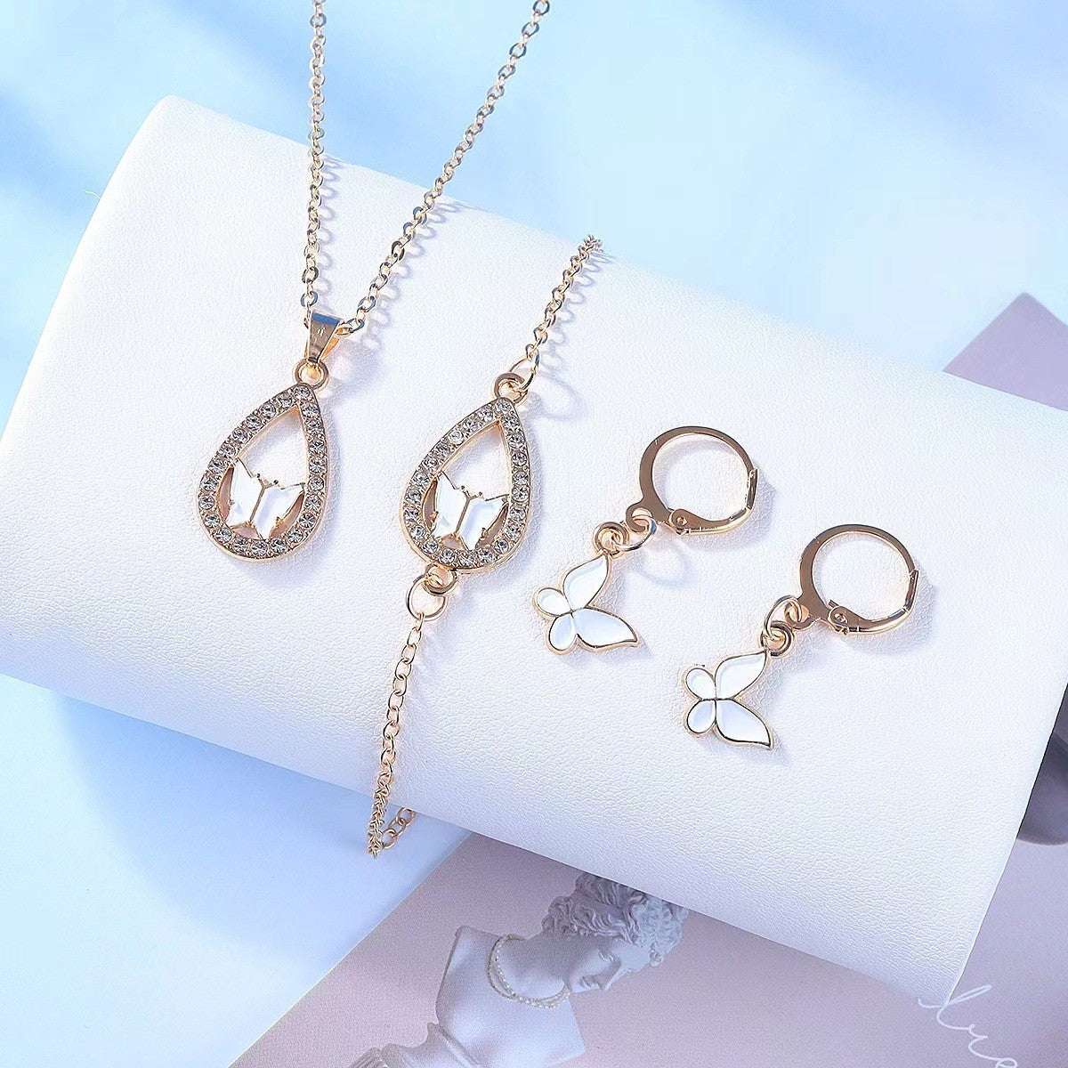 4PCS Set Luxury Women Butterfly Necklace Bracelet Earrings