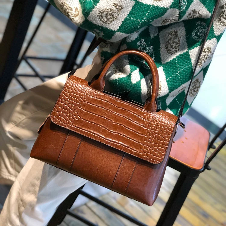 Women's Cowhide Genuine Leather Bag Crossbody Design