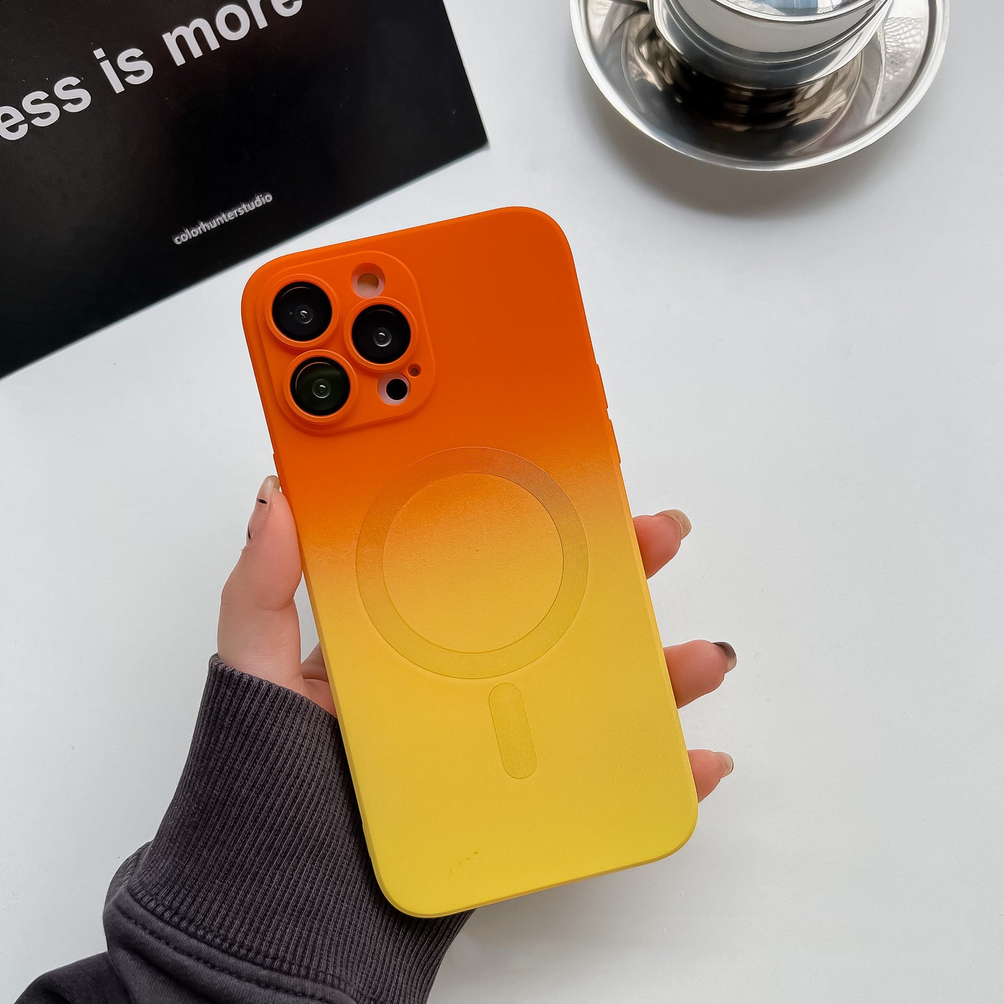 Applicable To IPhone14 Mobile Phone Case With Two-color Gradient