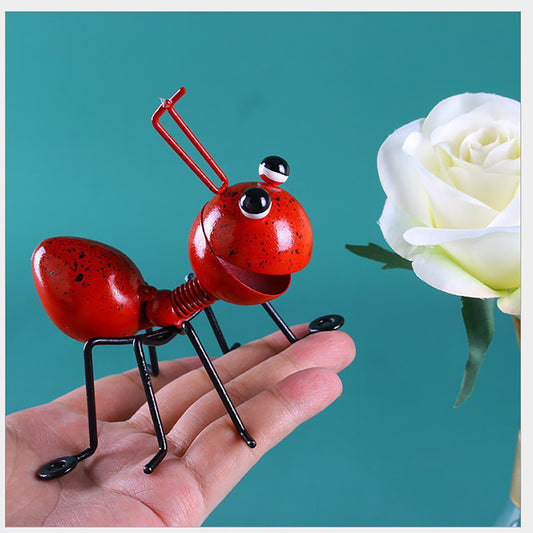 Cute Sculptures Lawn Wall Iron Art Ant Yard