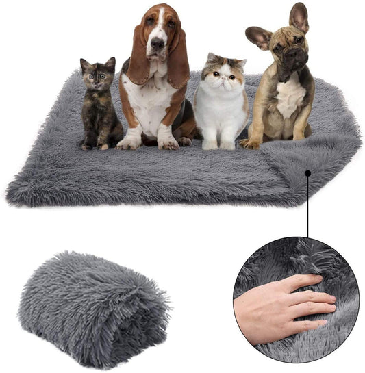 Long Plush Pet Blanket Portable Double Thickness Mat