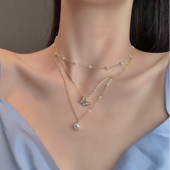 Multilayer Pearl Butterfly Necklace