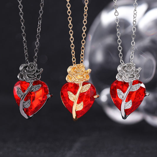 Punk Rose Love Necklace Fashion Personality Heart-shaped