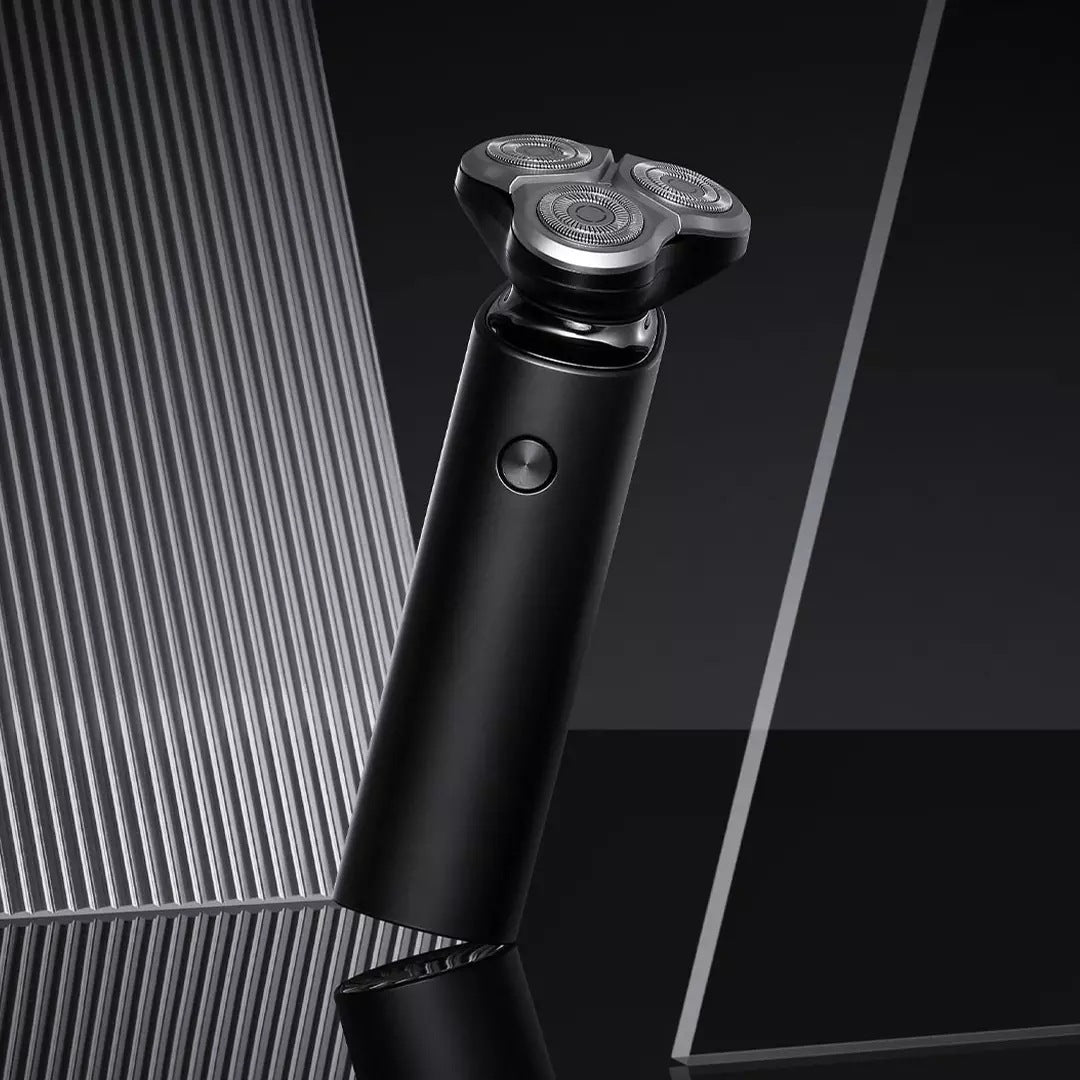 Black full body rechargeable portable razor