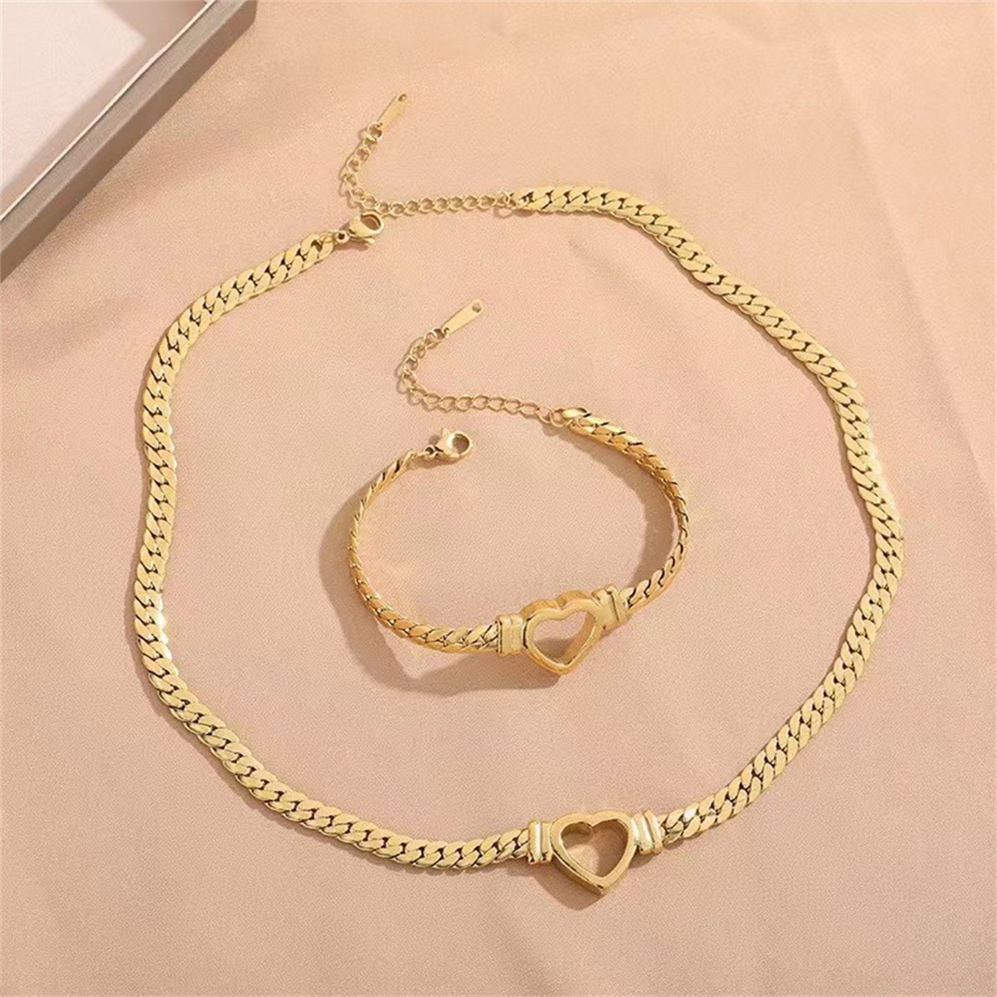 Personalized Love Chain Necklace Bracelet For Women Fashion