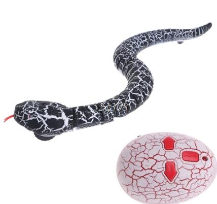 Novelty Remote Control Snake Rattlesnake Animal Toy