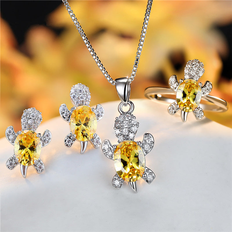 Fashion Oval Zircon Pendant Turtle Shape Necklaces