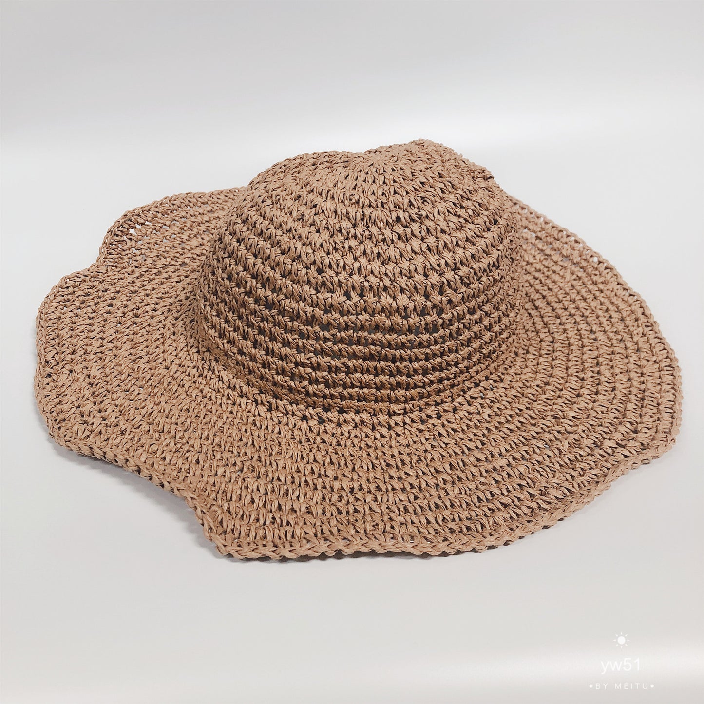 Summer Outing Sunscreen Hat for Women with Foldable Straw