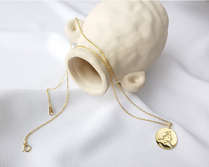 Coin necklace gold coin face design pendant clavicle chain