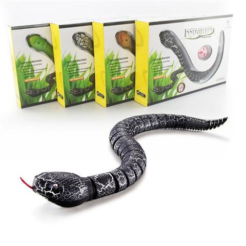 Novelty Remote Control Snake Rattlesnake Animal Toy