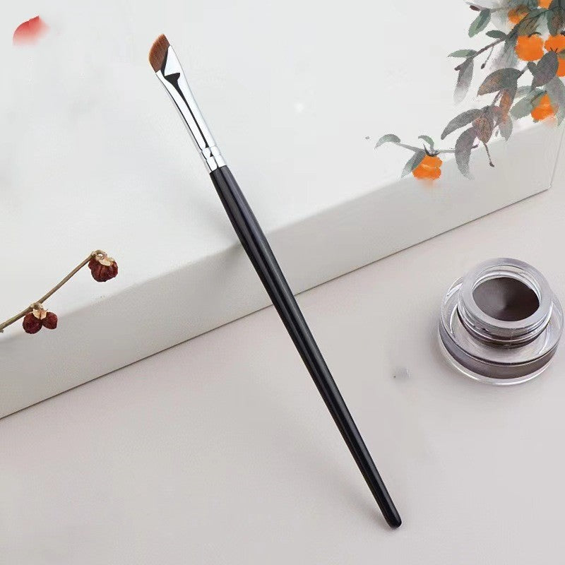 Sickle Edge Eyeliner Oblique Head Trimming Shadow Makeup Brush