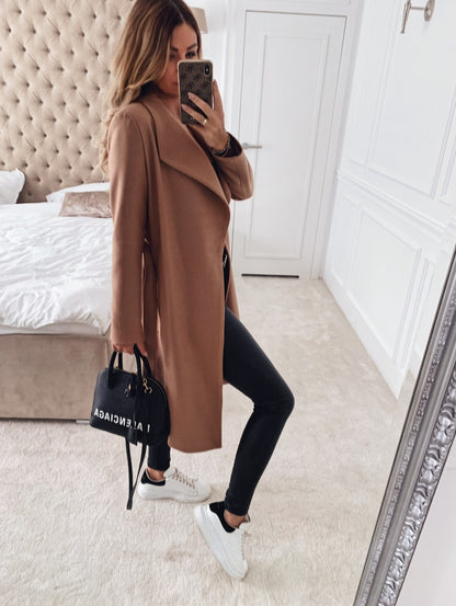 Woolen coat trench coat