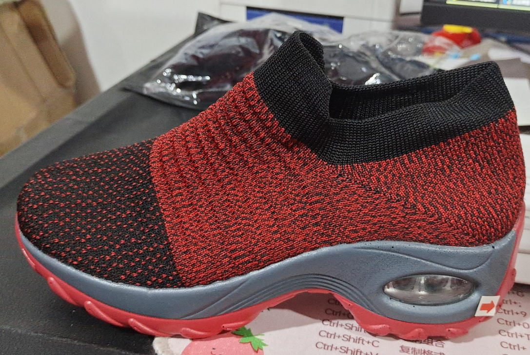 Wedge heel plus size knitted air cushion shoes