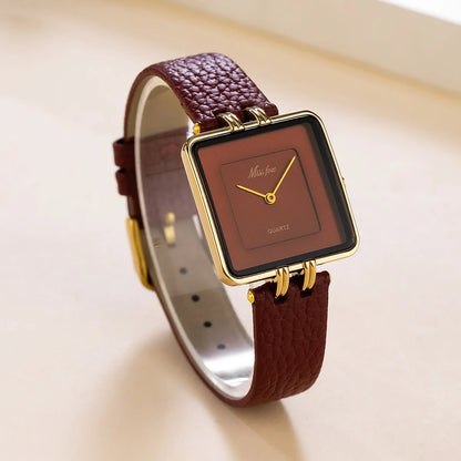 New Fashion Watch Women Casual Leather Strap Quartz