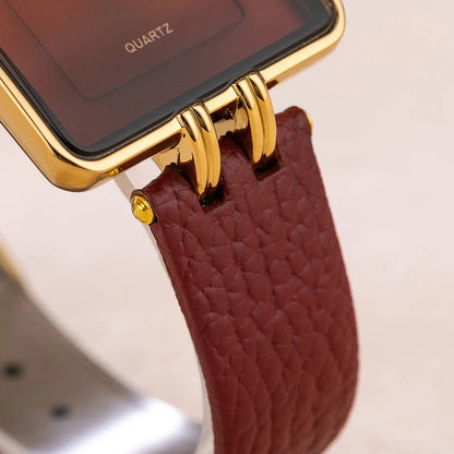 New Fashion Watch Women Casual Leather Strap Quartz