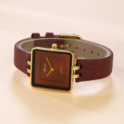 New Fashion Watch Women Casual Leather Strap Quartz