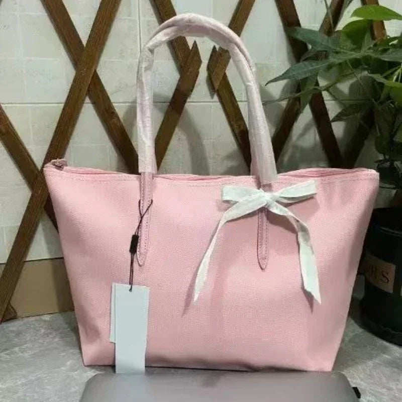 New Premium Trendy Large Capacity Women Commuter Bag