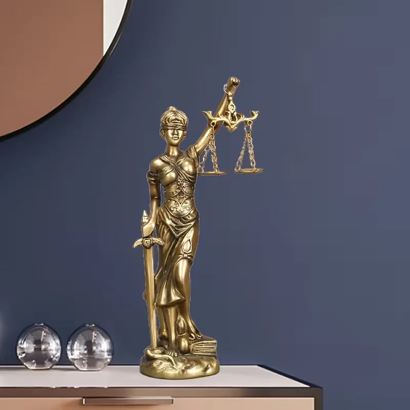 Creative Retro Round bottom Justice Goddess Statue Lawyer