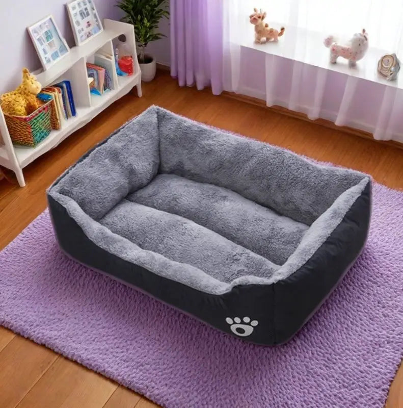 Black Dog Bed Plush Sleeping Bed Non-Slip and Bite-Resistant