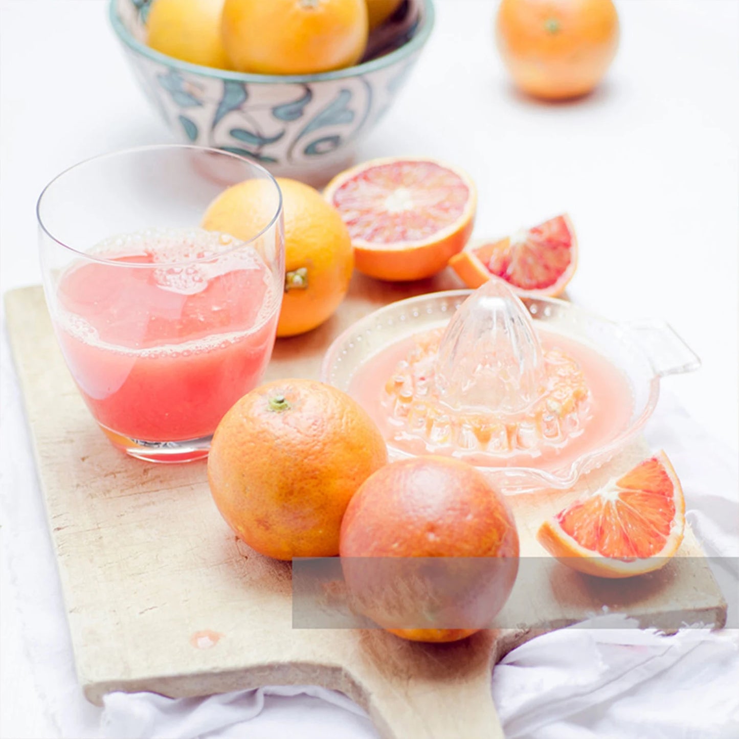 Glass Manual Lemon Juicer Orange Squeezer Juice Extractor