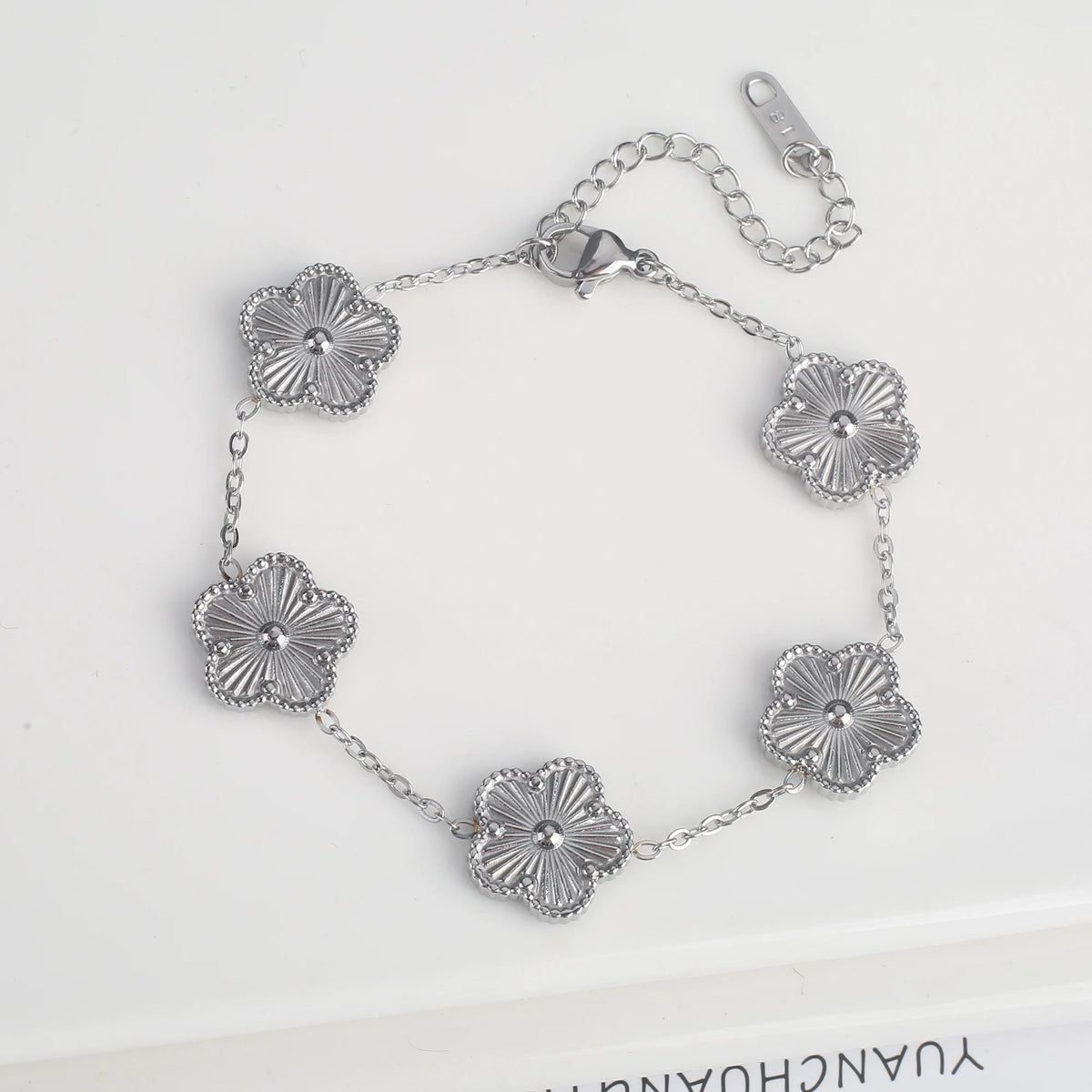Stainless Steel Laser Five Leaf Flower Petal Adjustable Clover