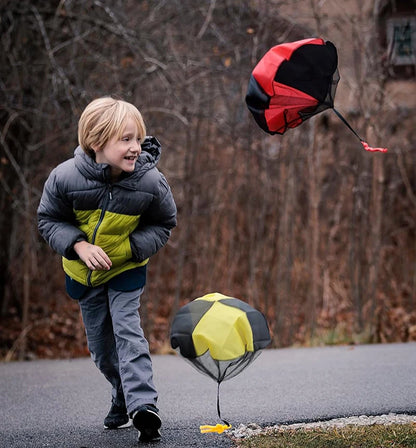 Parachute Toys for Kids Tangle Free Outdoor Flying Parachute