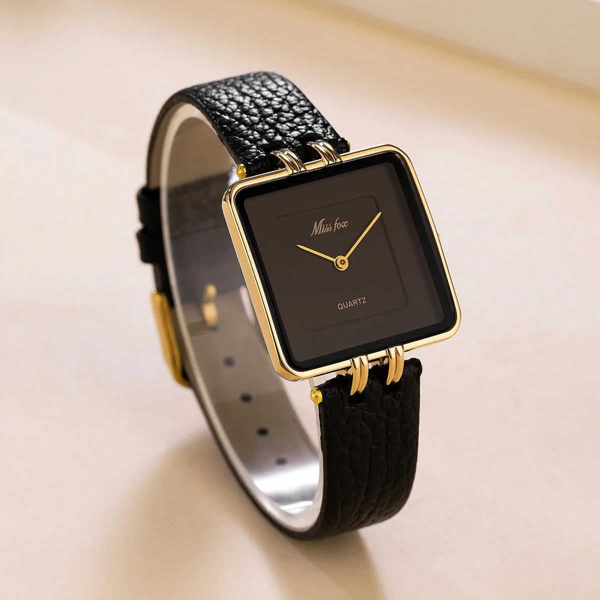 New Fashion Watch Women Casual Leather Strap Quartz