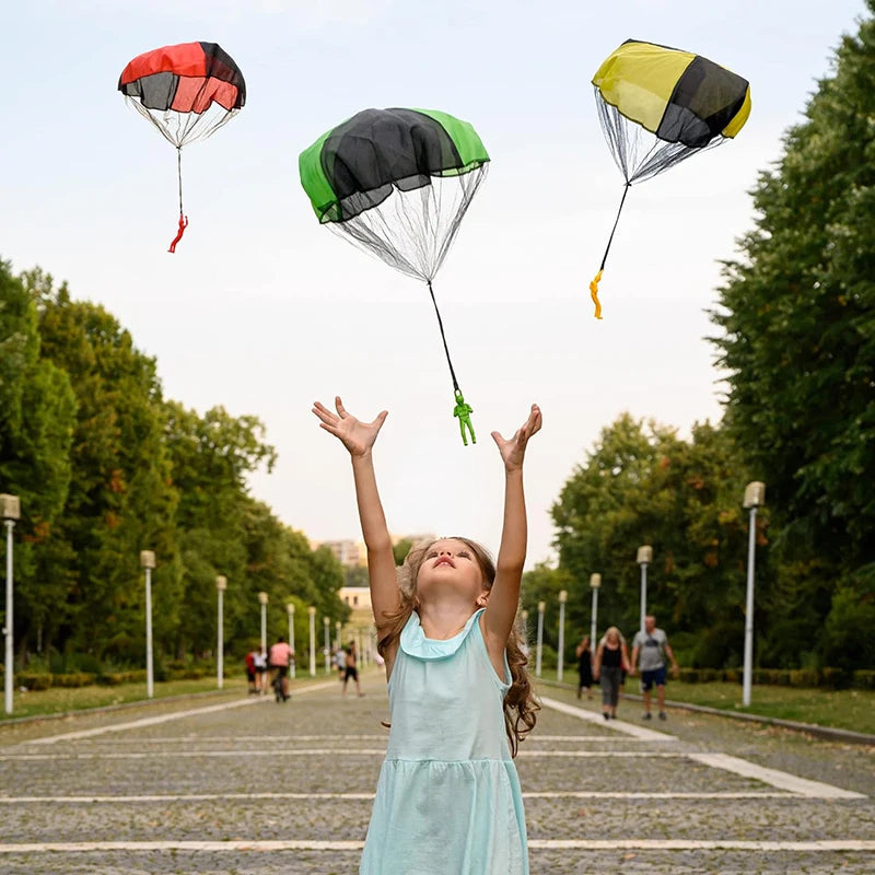 Parachute Toys for Kids Tangle Free Outdoor Flying Parachute