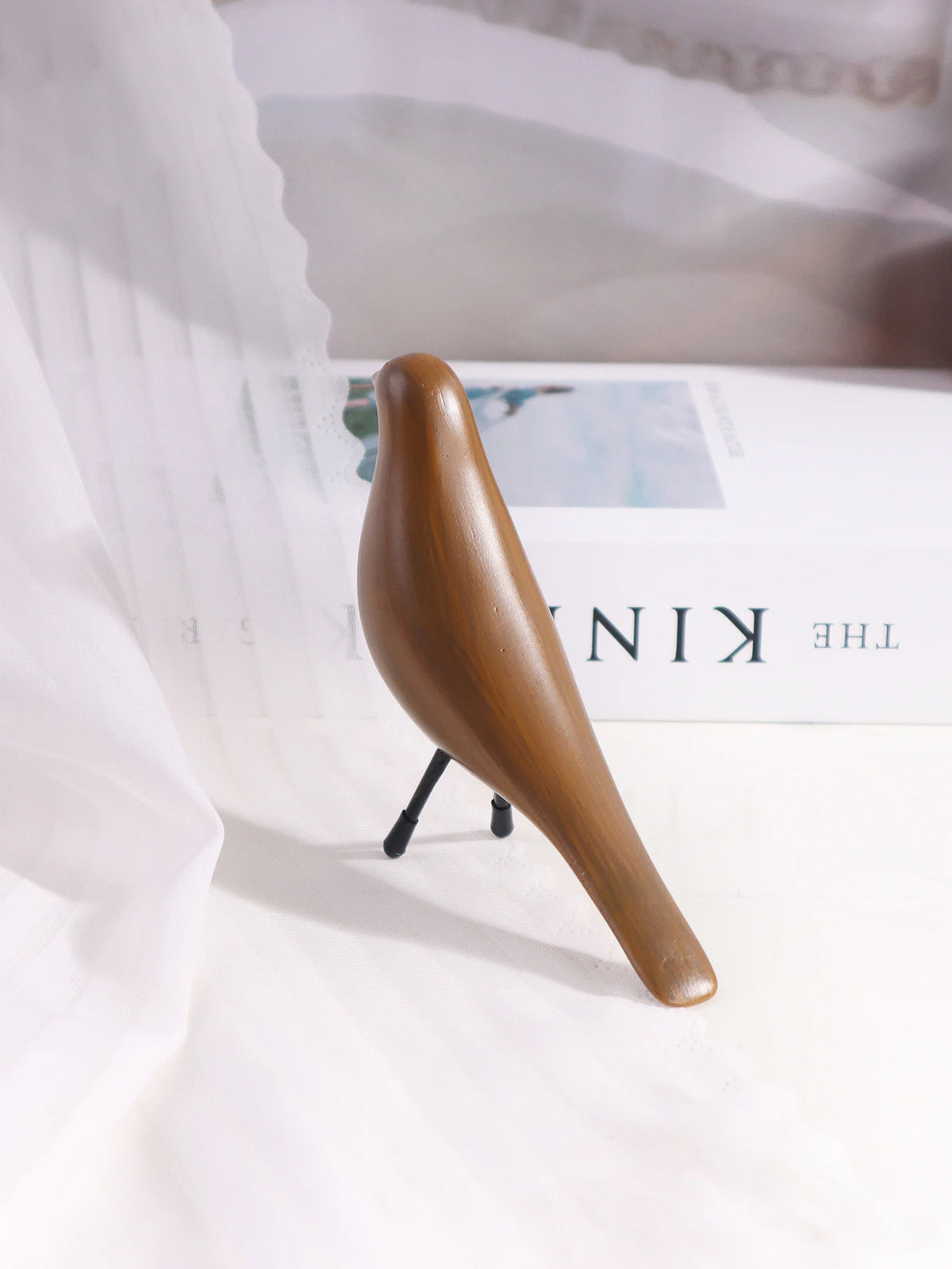 Nordic Style Minimalist Bird Sculpture Resin Craft Artwork