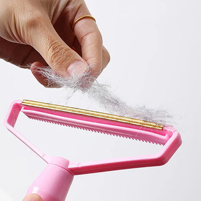 Lint remover pellet scraper for clothes pet hair cleaning roller
