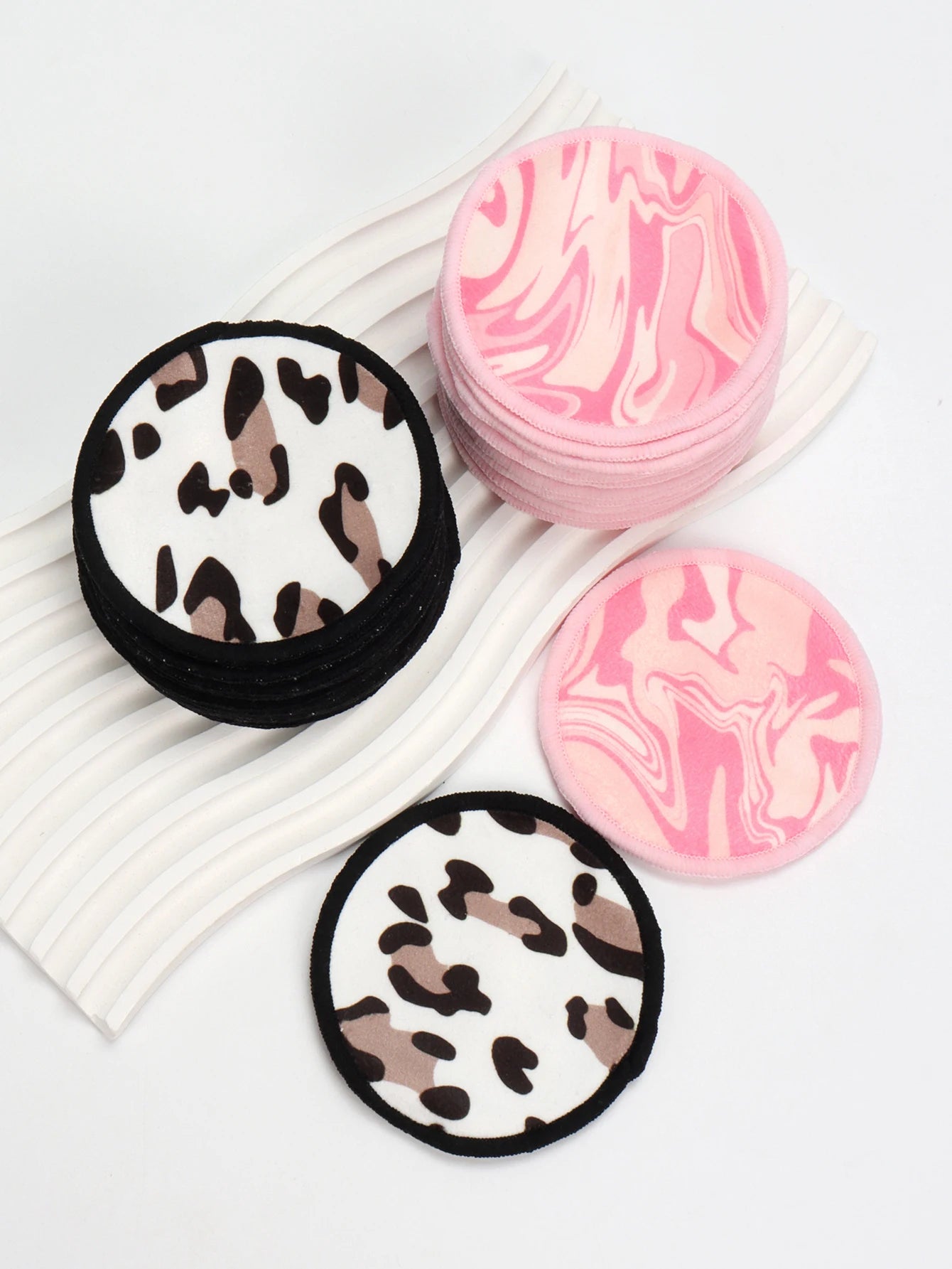 10Pcs Makeup Remover Pads Can Be Soaked in Water