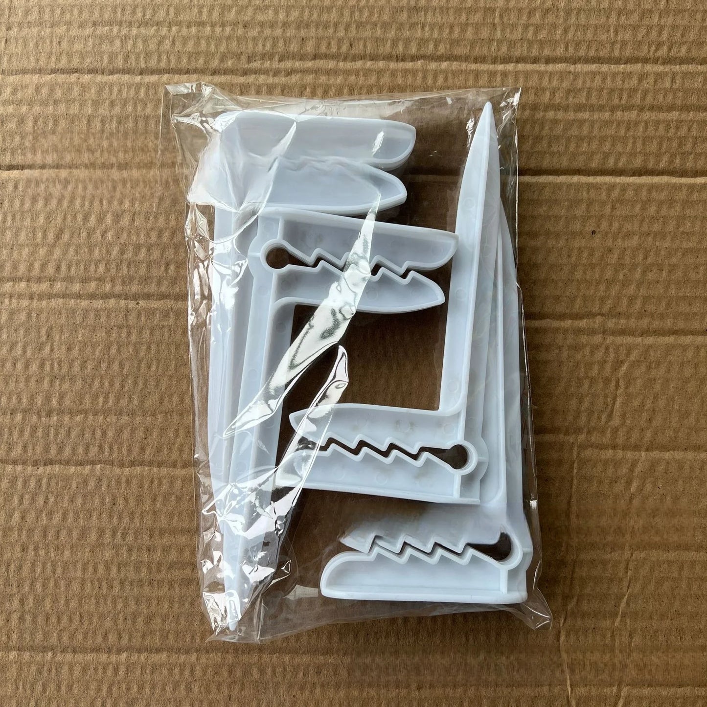 Beach Towel Clip Camping Mat Clip Outdoor Decorative Clothespins