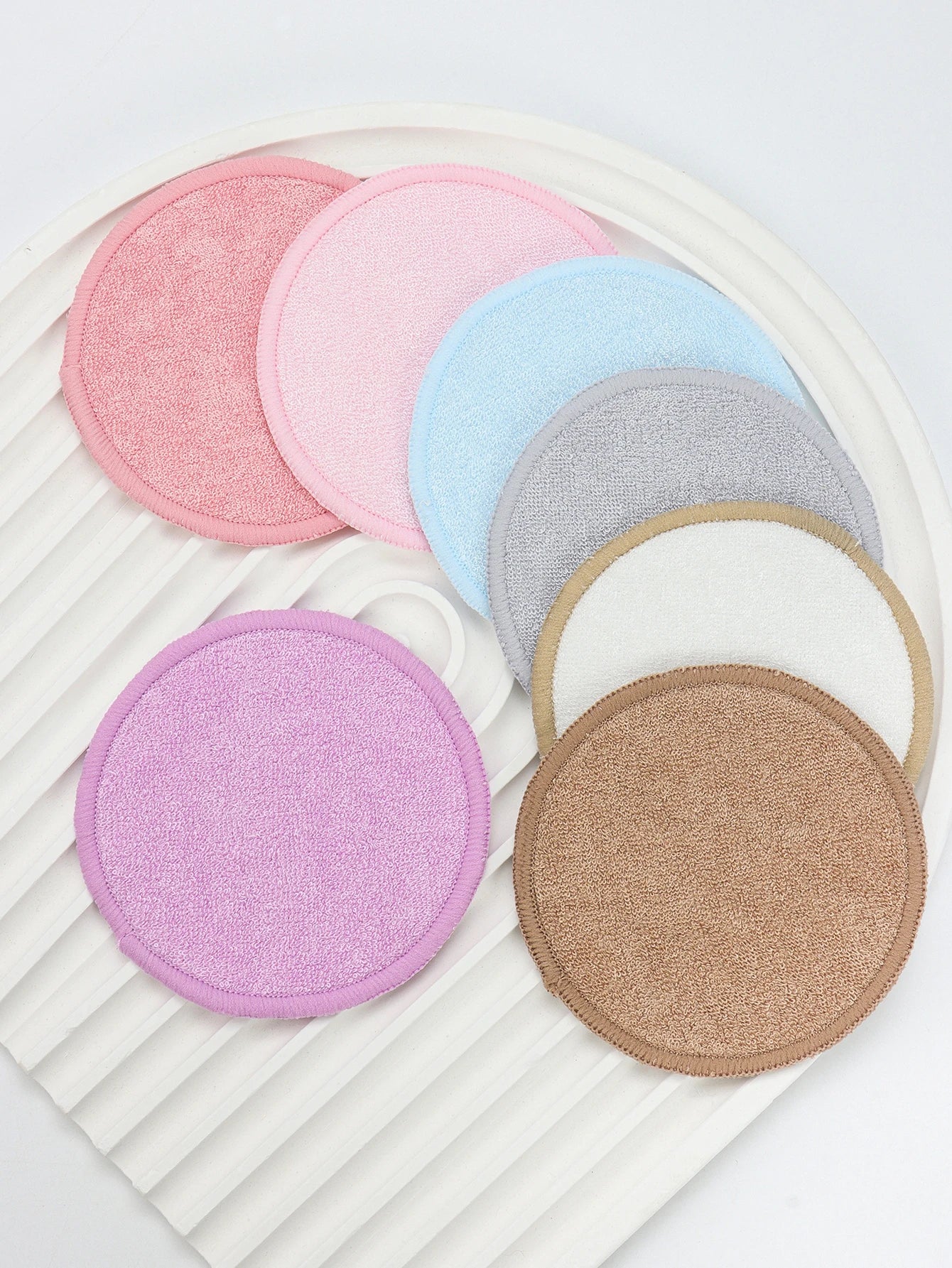 10Pcs Makeup Remover Pads Can Be Soaked in Water