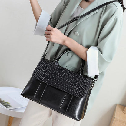 Women's Cowhide Genuine Leather Bag Crossbody Design