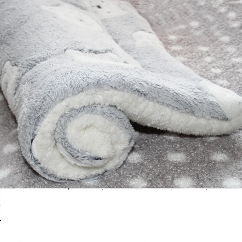 Thicken Flannel Mat Pet Beds Mats Dog Bed Sleeping Mat