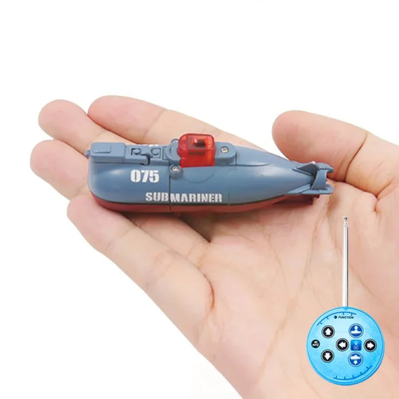 Mini RC Submarine 0.1M/s Speed Remote Control Boat Outdoor