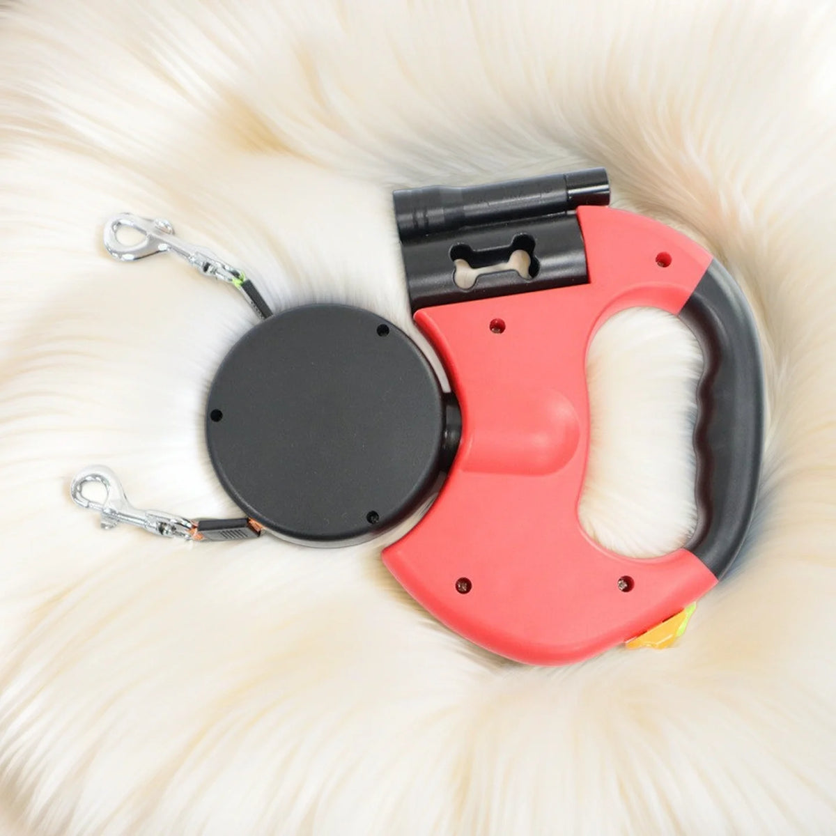 Retractable Dual Dog Leash with LED Light 360 Swivel No Tangle
