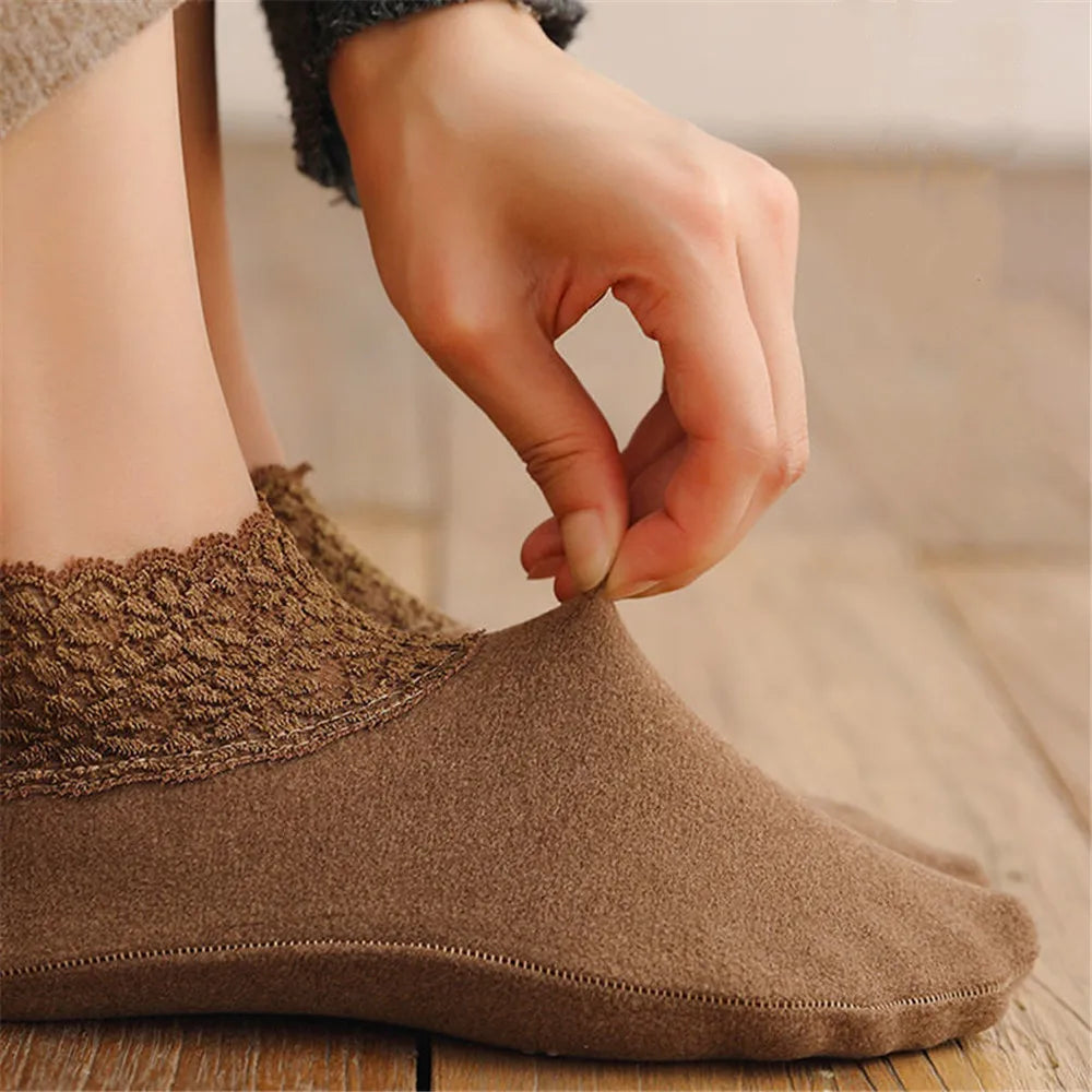 4 Pairs Casual Low Tube Lace Thermal Socks Women