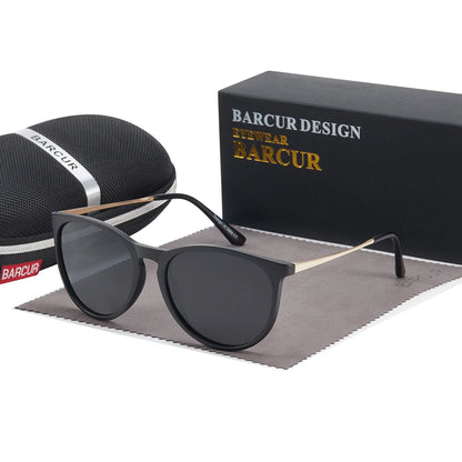 BARCUR Classic Polarized Sunglasses For Both Men Women