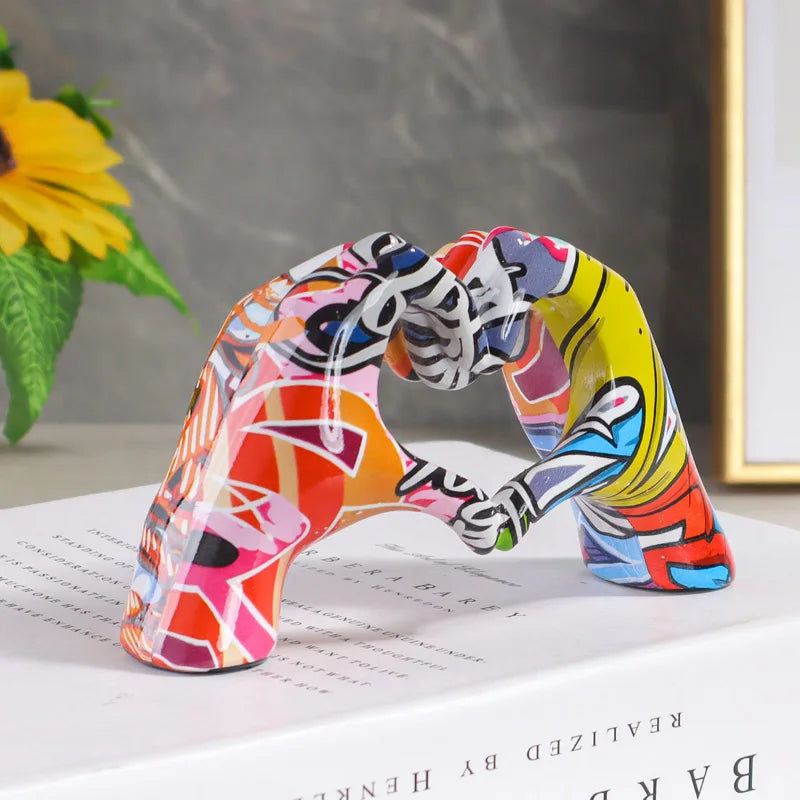 Water Transfer Small Love Gesture Sculpture