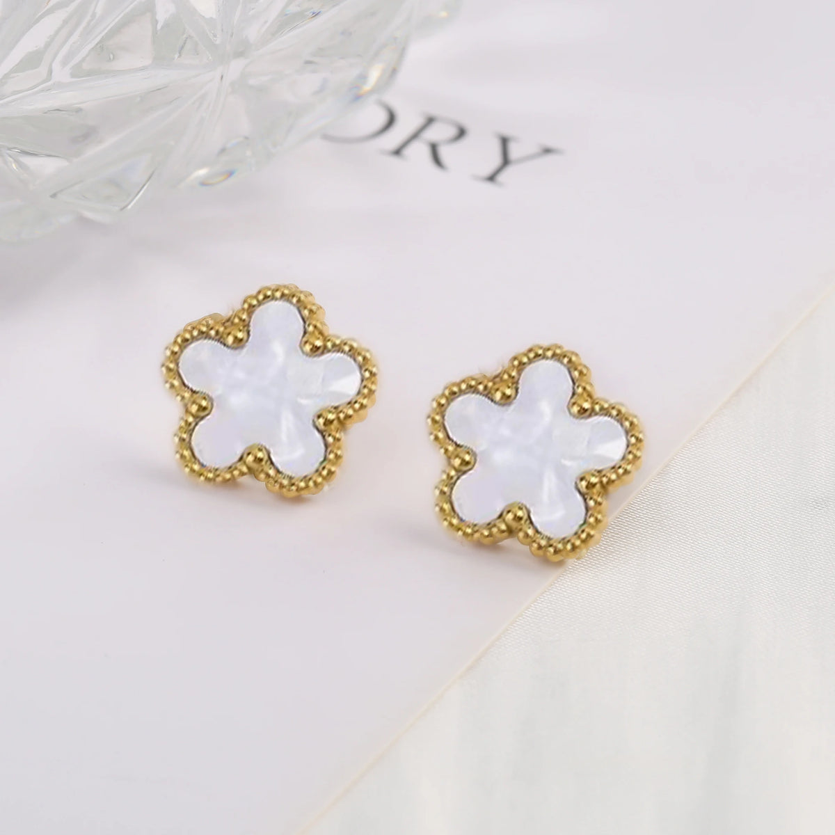 Stainless Steel Laser Five Leaf Flower Petal Adjustable Clover