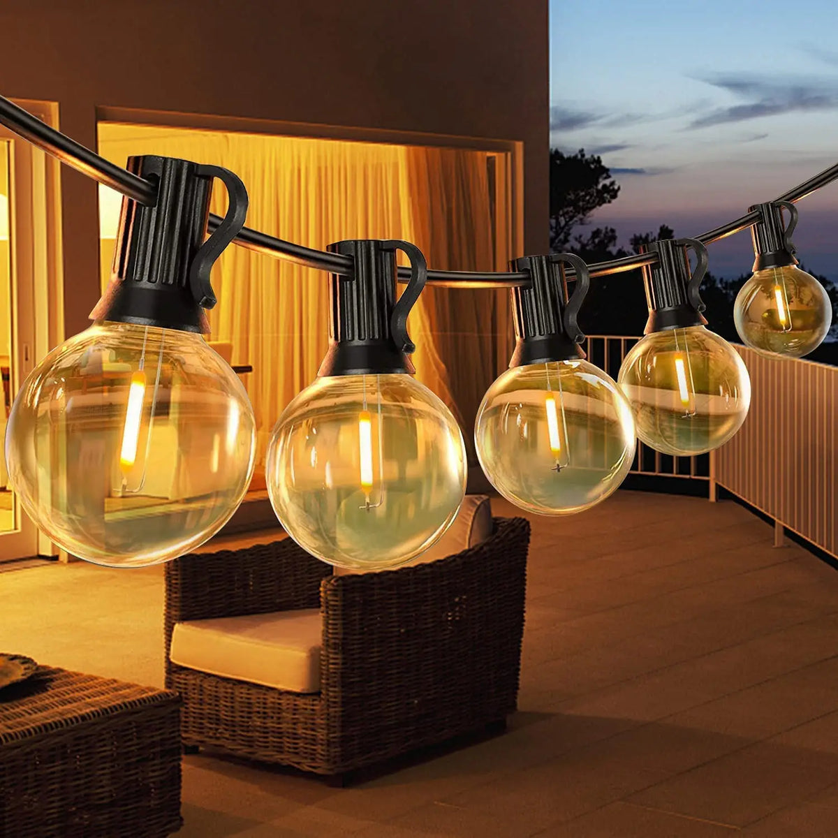 Solar G40 Outdoor String Lights with Remote Controls LED Decor