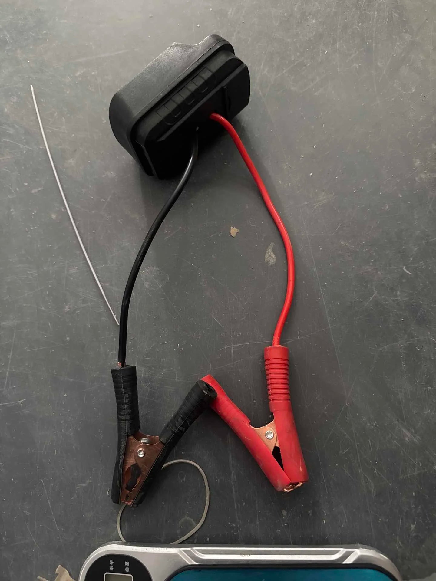 Car Lithium Battery Converter Charger Clip