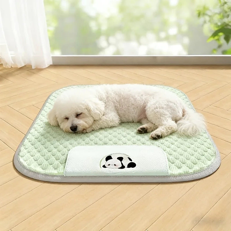 Dog Cooling Mat Made From Ice-bean-textured Fabric