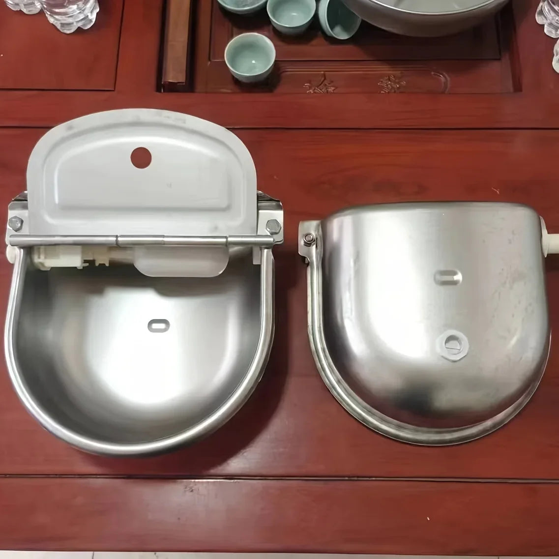 Automatic Gravity-Fed Outdoor Pet Water Dispenser Bowl