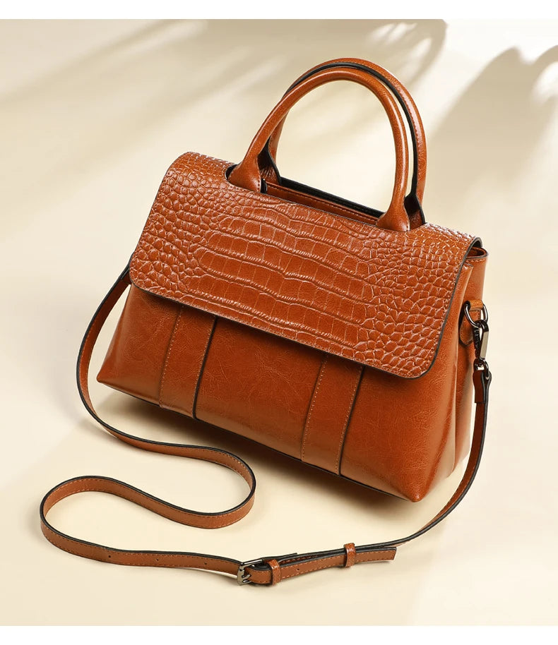 Women's Cowhide Genuine Leather Bag Crossbody Design