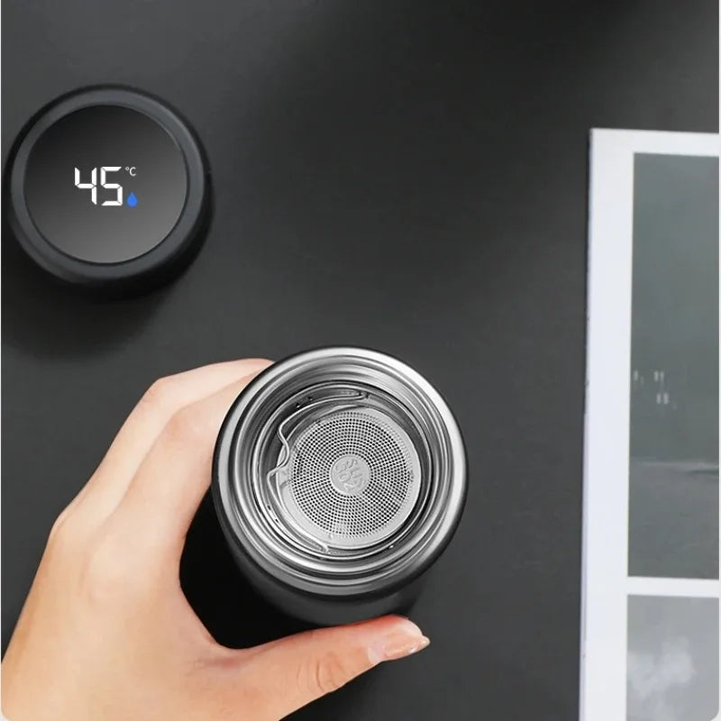 Smart Digital Water Bottle Keeps Cold And Heat Thermal