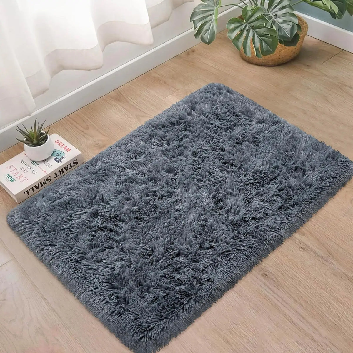 Silk And Wool Carpets Are Soft And Do Not Shed Easily