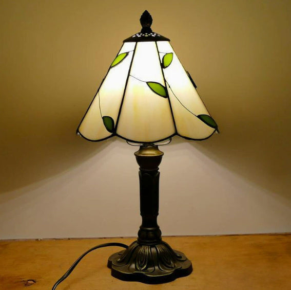 Lamp Bedroom Bedside Lamp Retro Bar Yellow Glass Lamp Resin Base Table Lamps