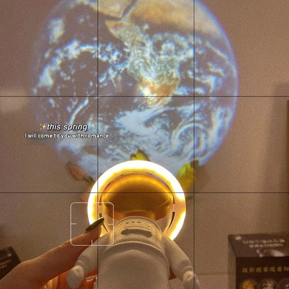 2024 New Astronaut Star Projector Lamp Ins Touch Usb Charging Night Light